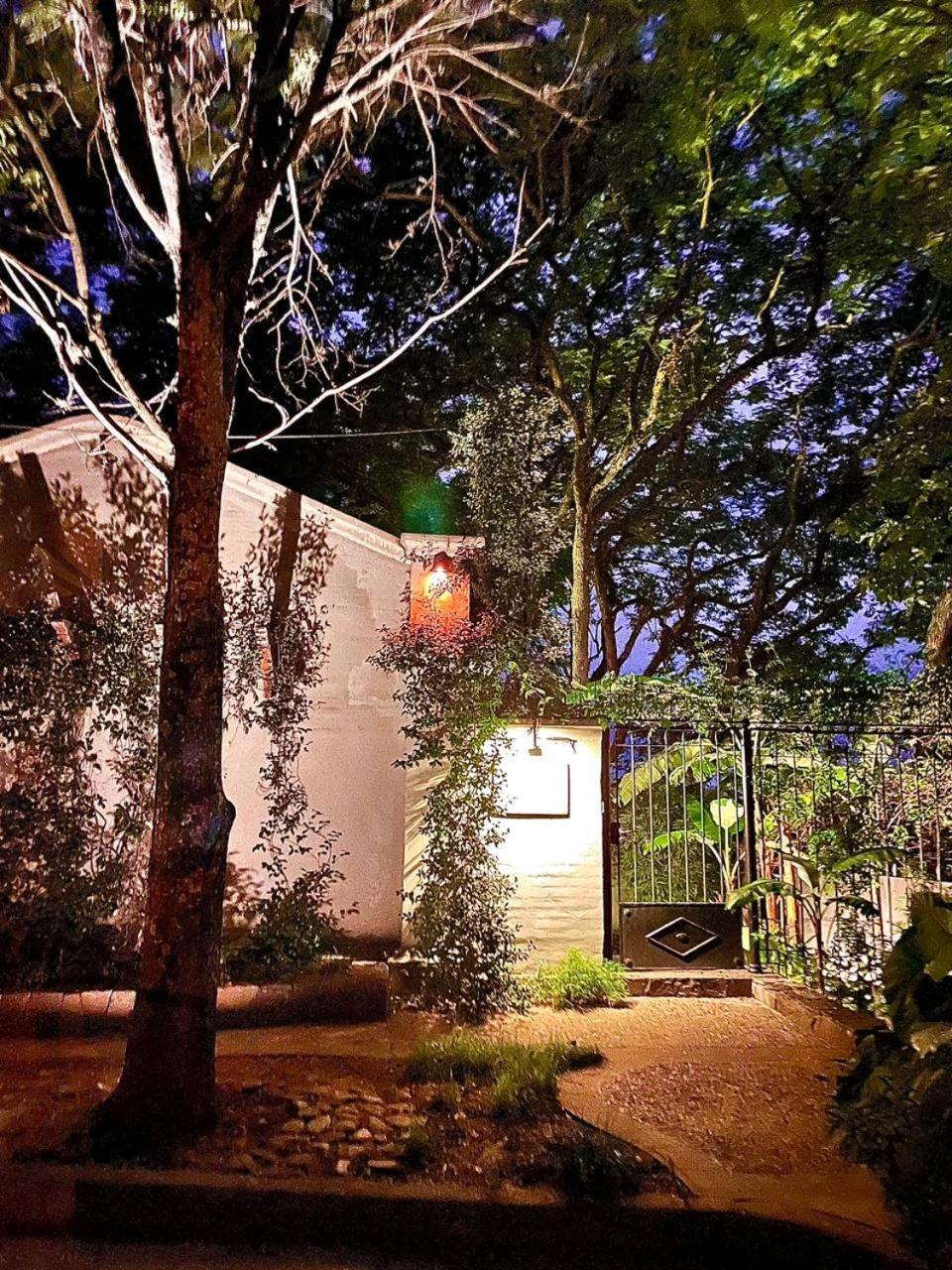 Los Tarcos Guest House サンサルバドールデフフイ エクステリア 写真