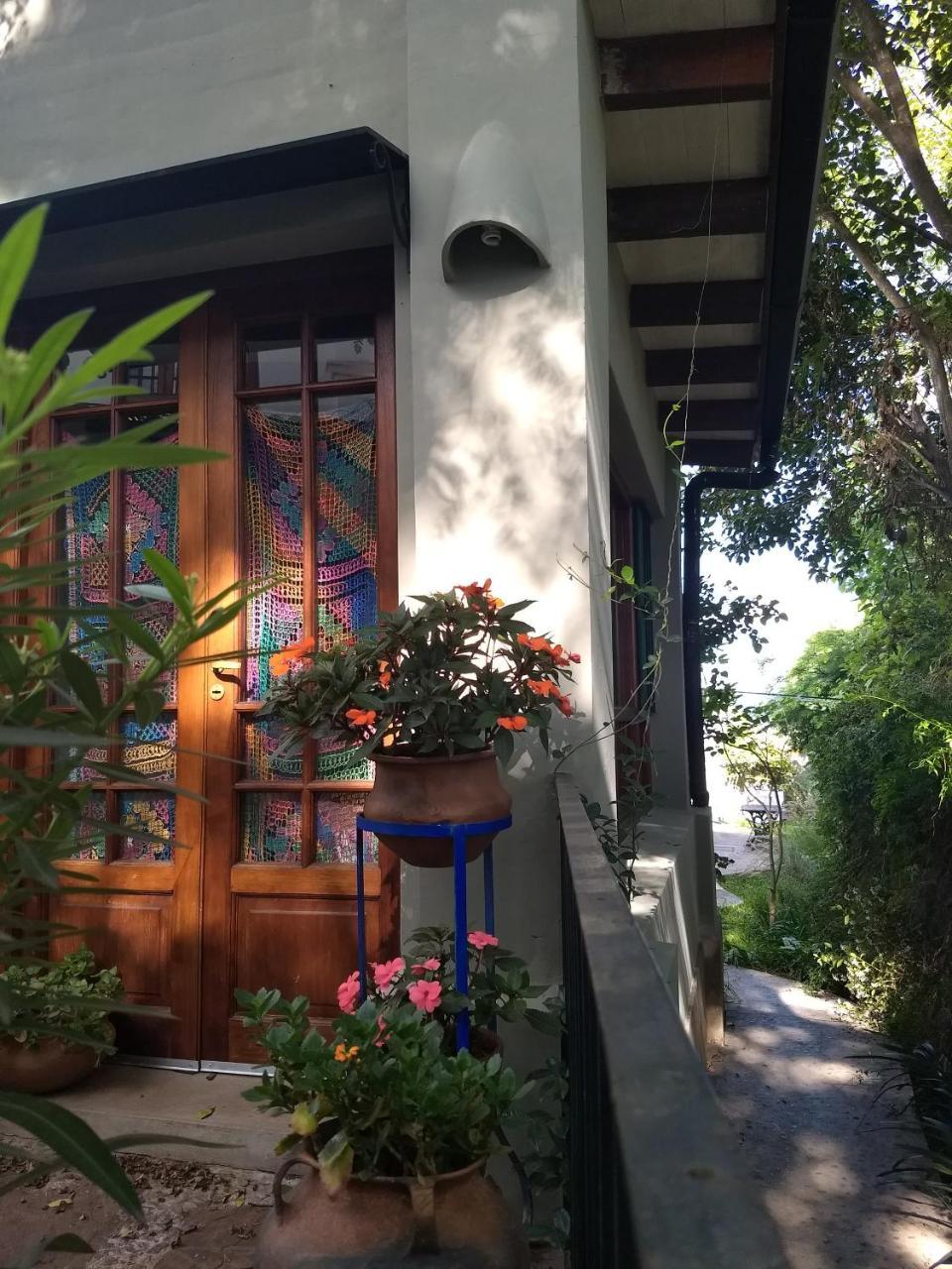 Los Tarcos Guest House サンサルバドールデフフイ エクステリア 写真